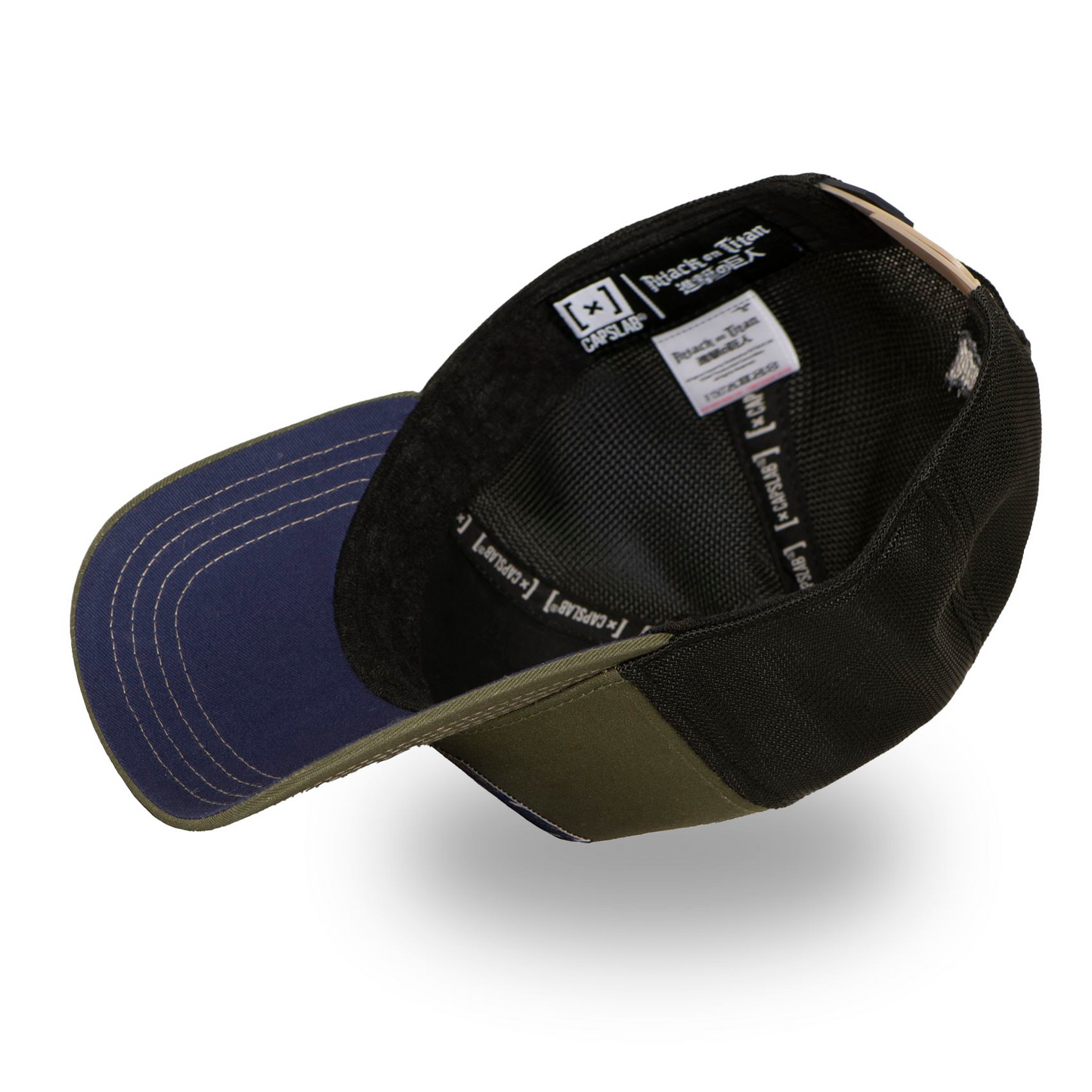 Casquette semi Curved Premium Attaque des Titans