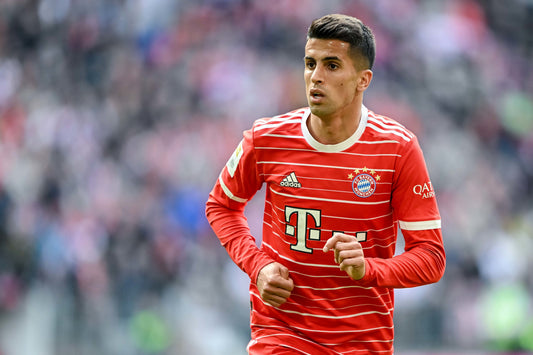 Le Bayern Munich annonce le retour de prêt de Joao Cancelo à Manchester City : Quelles implications pour les deux clubs ?