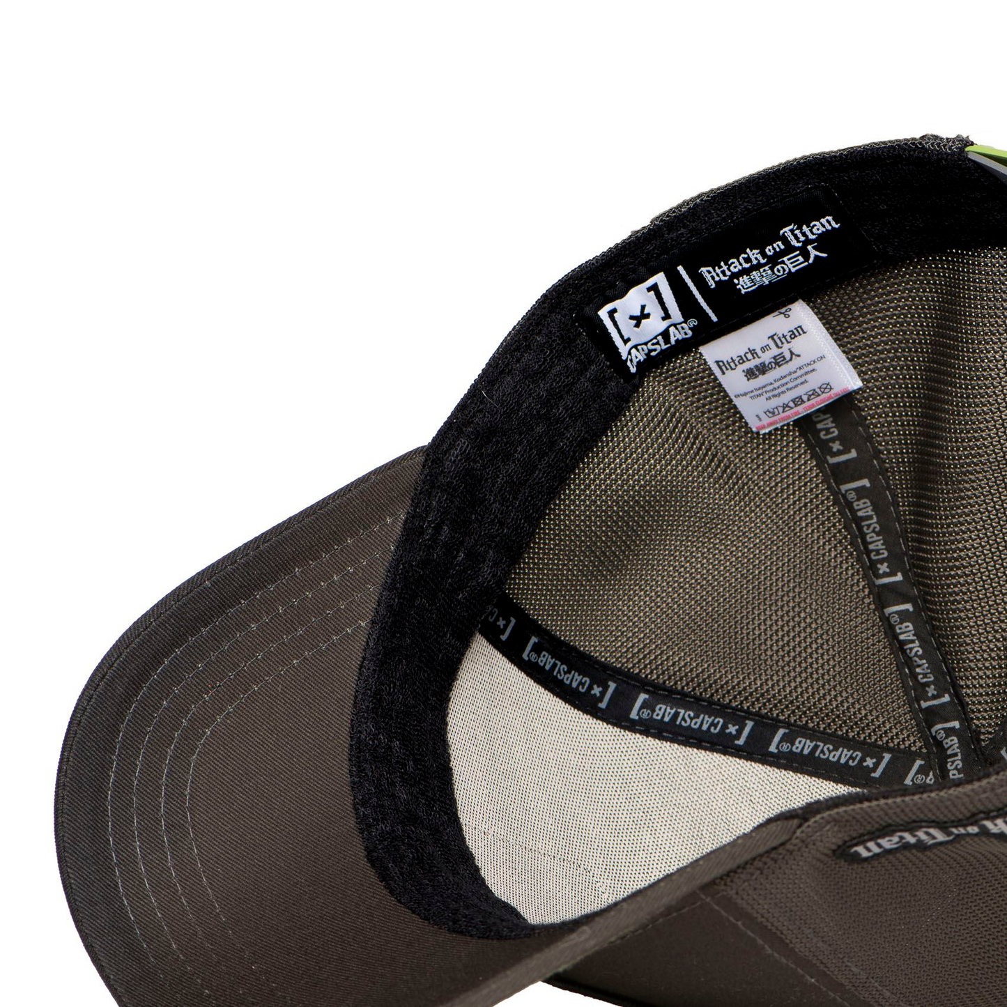 Casquette Trucker L'Attaque Des Titans Titan Assaillant Grise Foncé