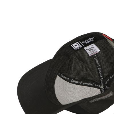 Casquette Trucker Premium Attaque des titans noir