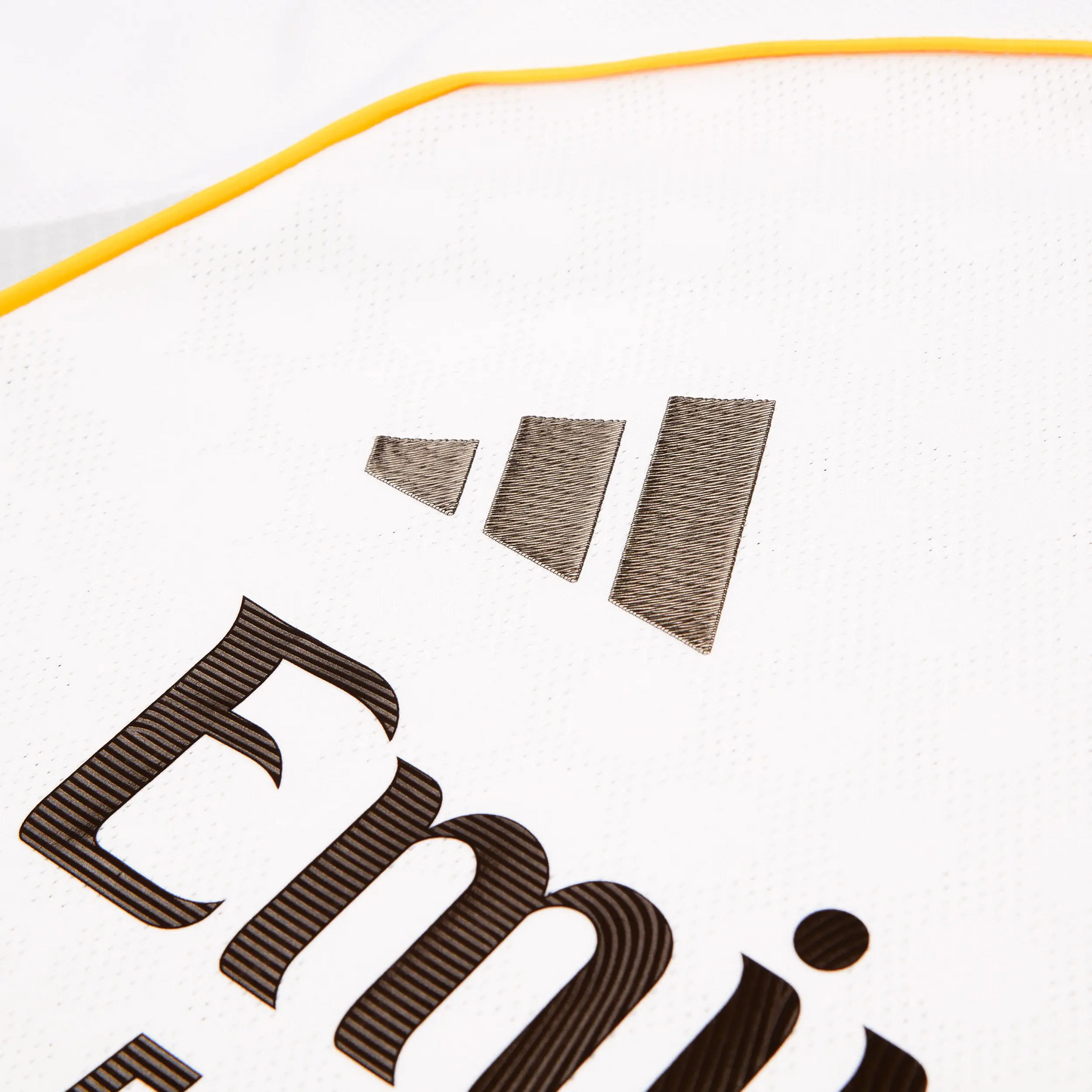 Maillot domicile authentique Real Madrid 2025-26