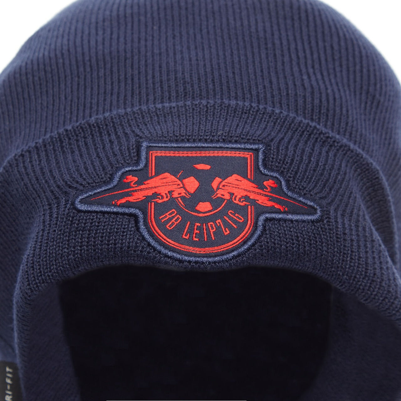 Bonnet Nike RB Leipzig 2020-21 avec étiquettes pour Adultes RR Store Online